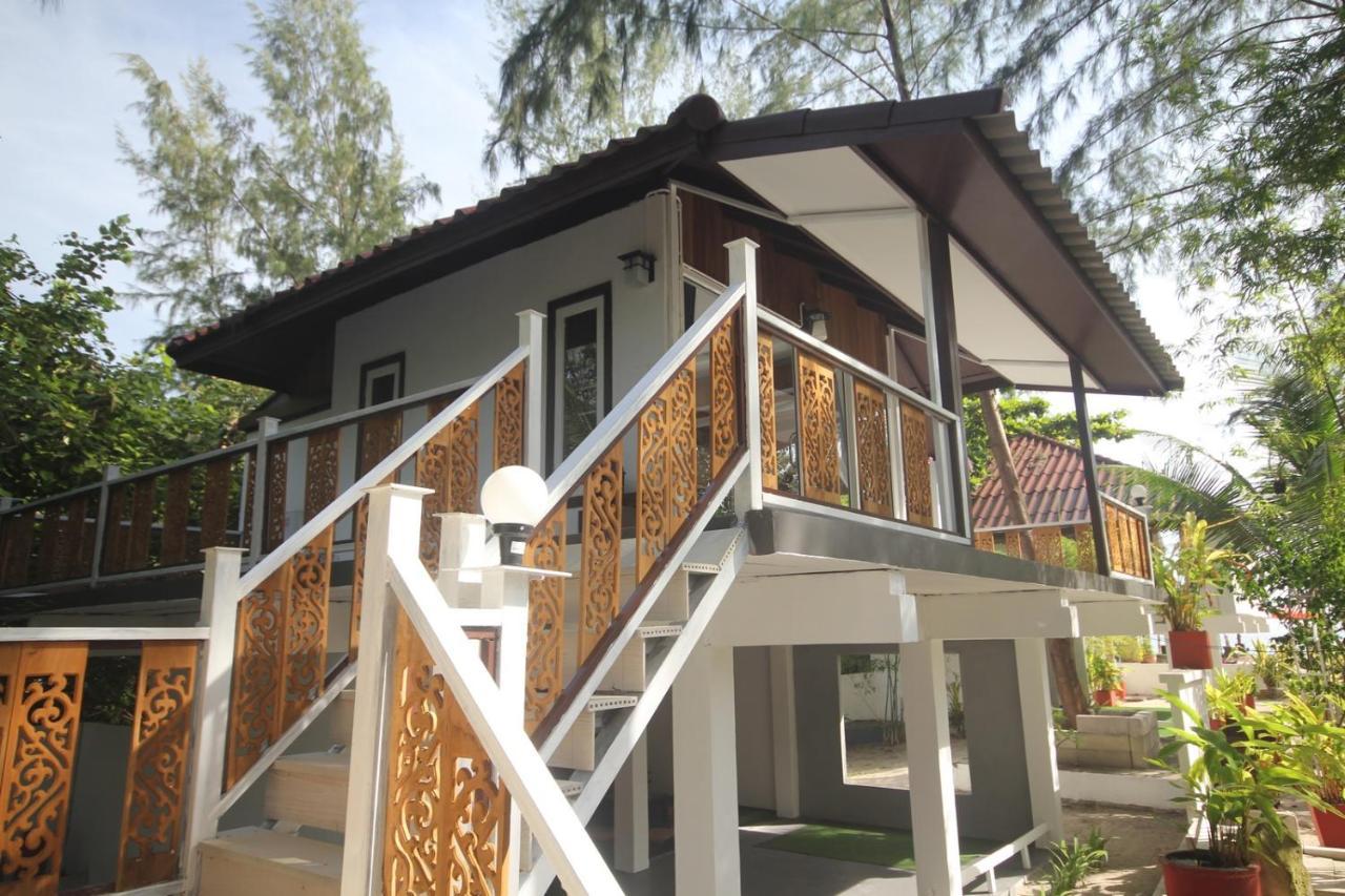 Phangan Cove Beach Resort Srithanu Bagian luar foto